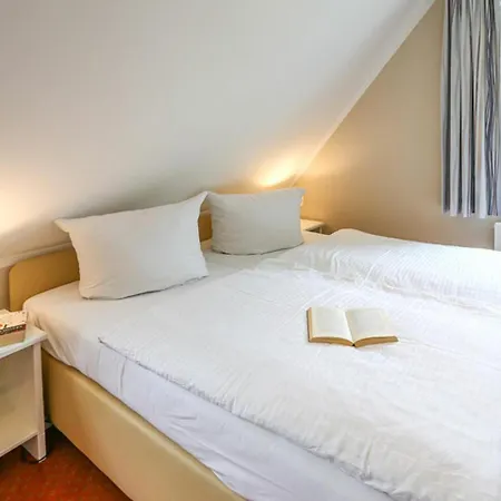 度假居 Seepferdchen, 11b, Haus Zingst 11b 奥斯特巴特宁哈根