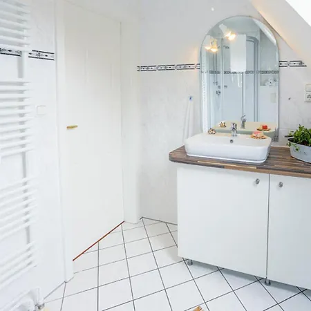 度假居 Seepferdchen, 11b, Haus Zingst 11b 奥斯特巴特宁哈根