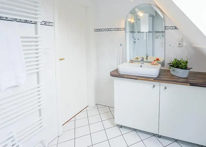 度假居 Seepferdchen, 11b, Haus Zingst 11b 奥斯特巴特宁哈根